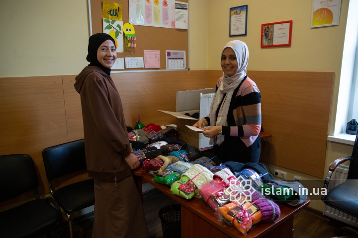 «Не лише матеріальна допомога, а й тепло сердець» — мусульмани знов відвідали хоспіс для стареньких у Скибині