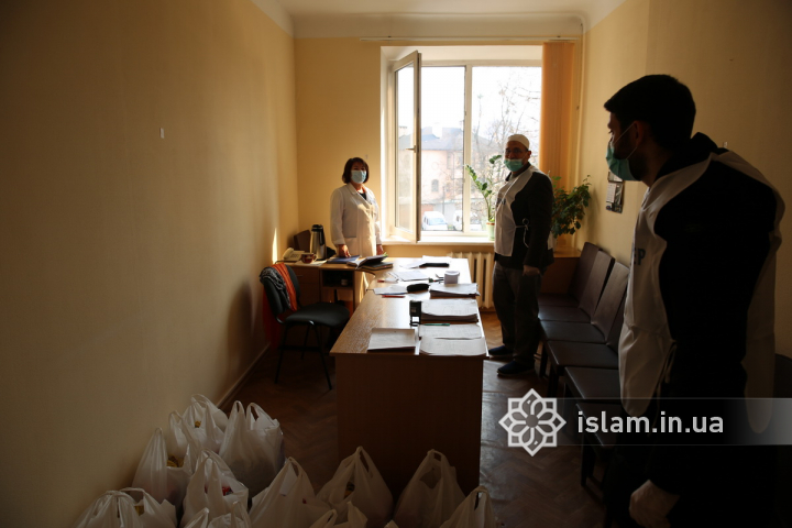 Grocery Packs For Medical Workers Fighting the COVID-19