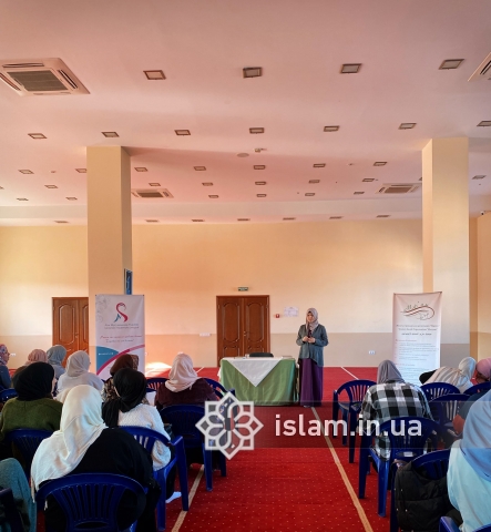 Ліга мусульманок України провела семінар для активісток жіночих організацій