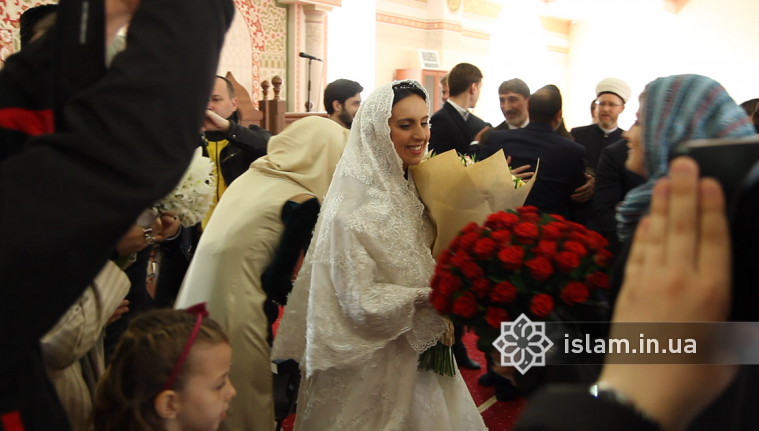 Jamala is Married! Ceremony of nikah took place in Mosque of Kyiv Islamic Cultural Center