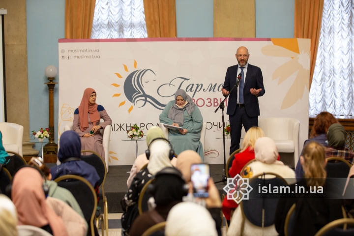 Вячеслав Горшков: «Когда женщины-мусульманки проводят Международный женский форум — это ломает определенные стереотипы»