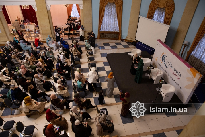 В’ячеслав Горшков: «Коли жінки-мусульманки проводять Міжнародний жіночий форум — це ламає певні стереотипи»