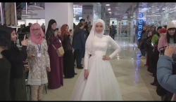 Ukraine holds Islamic fashion show on Hijab day