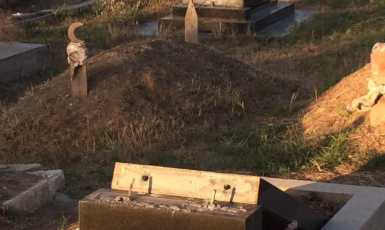 В Крыму снова надругались над могилами мусульман