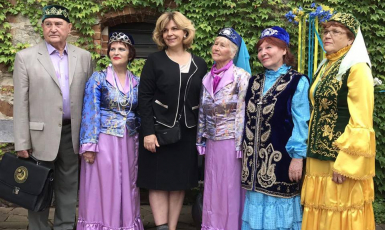 Мусульманские наряды на этно-фэшн-шоу «Аристократическая Украина»