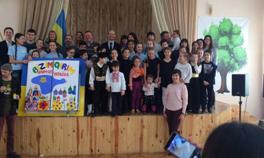 Дети из « Къырым аилеси — Qırım ailesi» вписали страницы в книгу «Соборная Украина глазами детей»