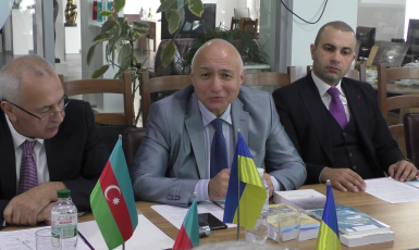 Эксперт Госкомитета Азербайджана по работе с диаспорой провел встречу в Раде азербайджанцев Украины