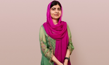 © ️ Apple: Пакистанская правозащитница, лавреатка Нобелевской премии мира Юсуфзай 