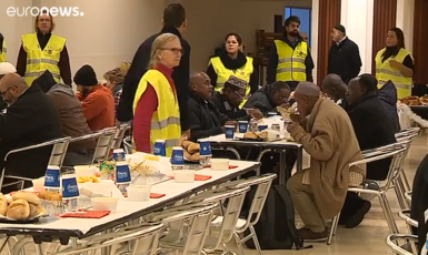 Мусульмани Лісабона організували різдвяну вечерю для християн-безхатьків