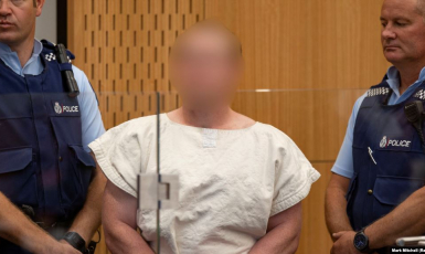 © ️Mark Mitchell/Reuters: 28-летнему австралийцу Брентону Тарранту предъявлено обвинение в 51-м убийстве и 39-ти покушениях на убийство