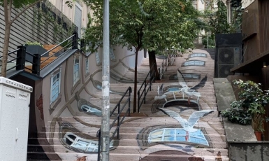 ©️maksiov/instagram: Украинский художник Максьов создал оптические иллюзии на ступенях лестницы в стамбульском районе Бейоглу