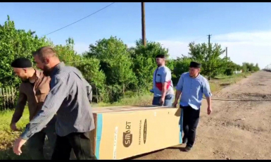 Another Fridge for Poor Muslims of Kherson Region