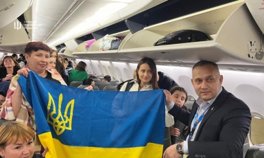 Україна евакуювала понад 100 своїх громадян з Лівану