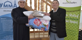 В Новоалексеевке переселенцы получили «теплую помощь» от мусульман
