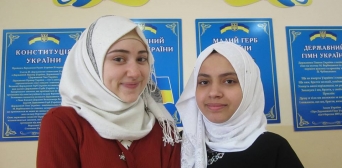 Сюзанна Абдалла и Ясмина Шан — среди призеров Всеукраинского конкурса научно-исследовательских работ учеников