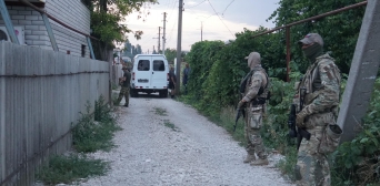 Оккупанты устроили обыски в семьях крымских татар