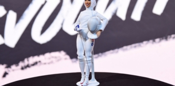 Куклу одели в хиджаб в честь олимпийки Ибтихадж Мухаммад