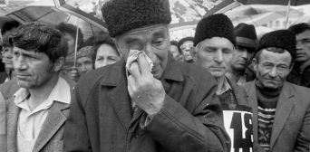 15 мая 1990 года принята программа возвращения крымских татар в Крым