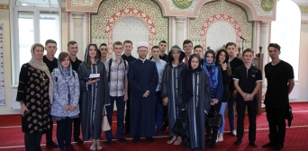  Нові традиції в дії: до столичного Ісламського культурного центру вкотре завітали студенти двох українських вишів