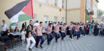 Танец «дабка», выставки и викторины — День палестинской культуры в ИКЦ Киева
